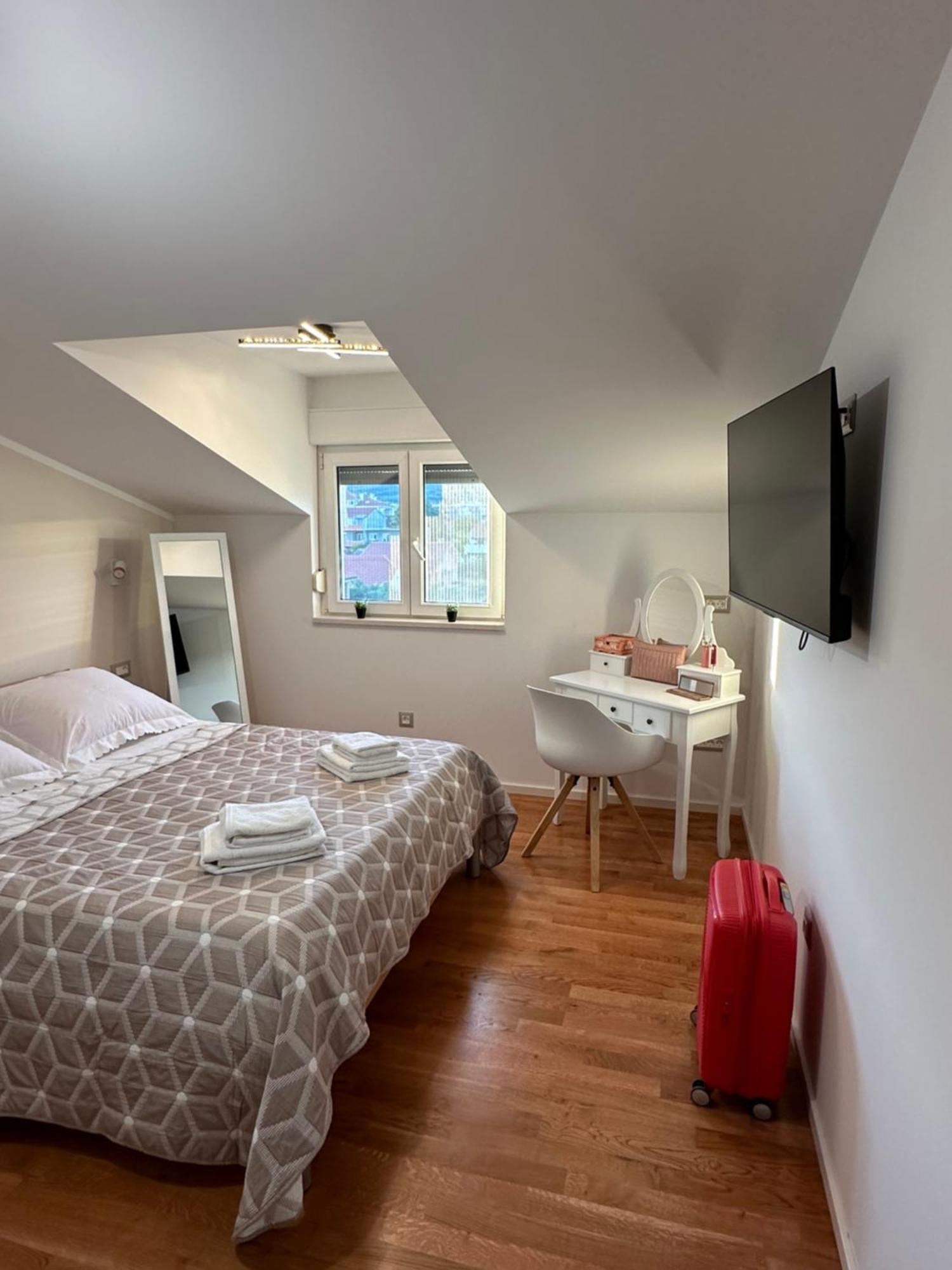 Bee House - Brand New 100 M From Sea Apartman *